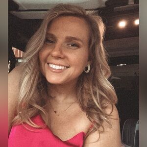 Meet your Posher, Kelsey